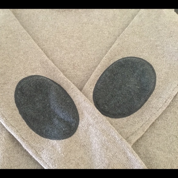 GAP Cotton/Wool Blend Sweater - Picture 3 of 3